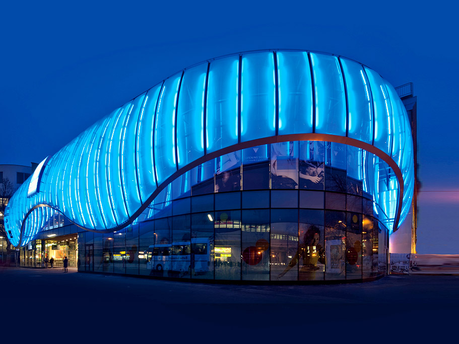 Donauzentrum, Wien – Luftkissen-Fassade aus pneumatischer ETFE